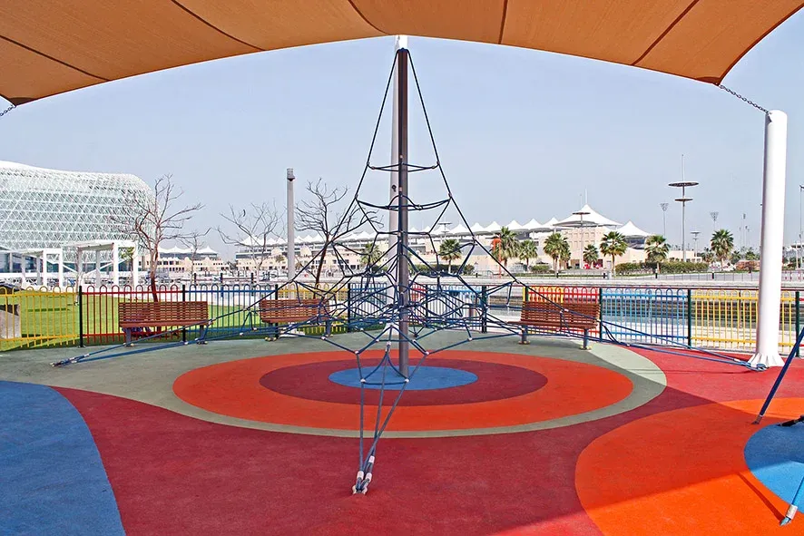 How Seasonal Weather Impacts Flooring Performance